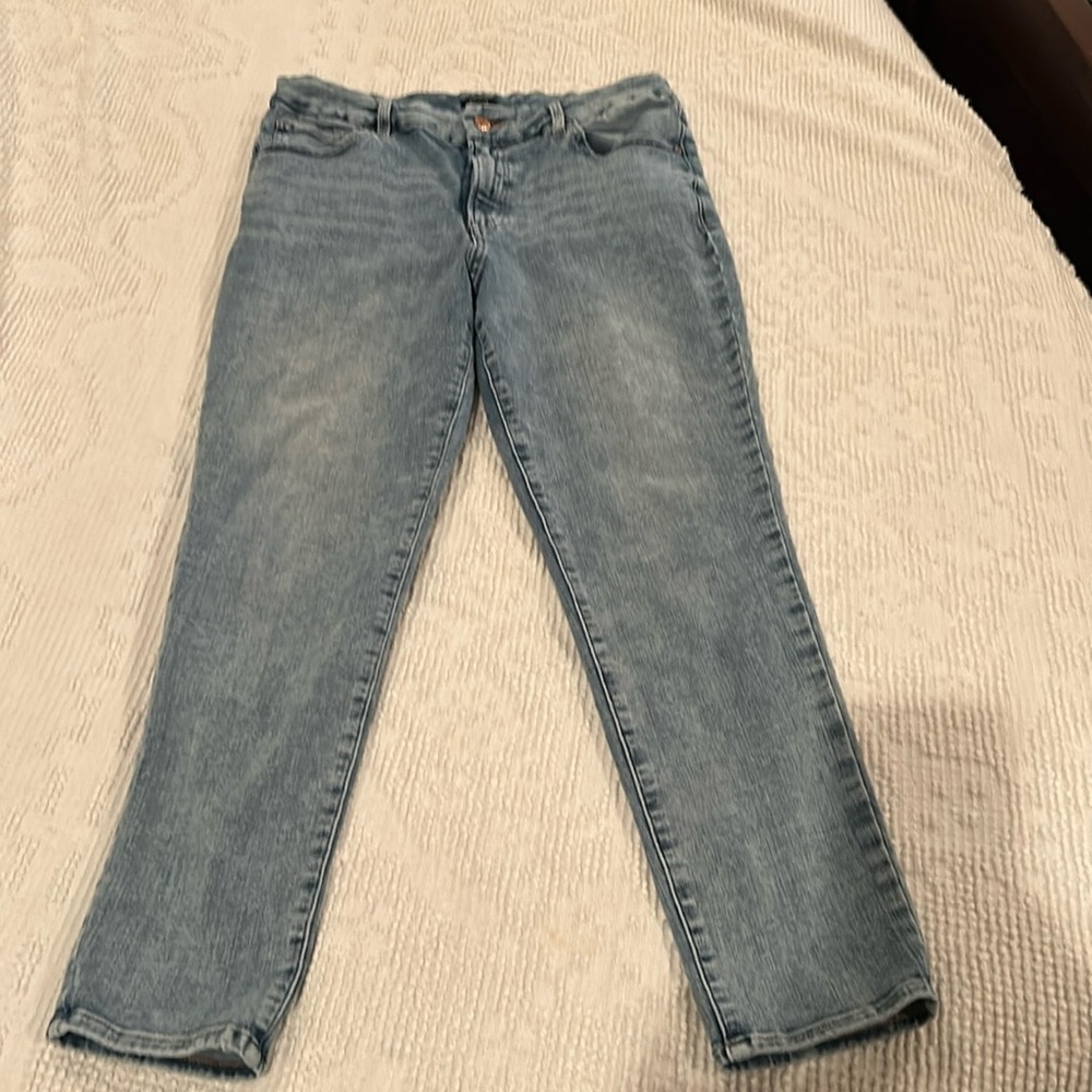 WOMEN’s Express Jeans Size LARGE